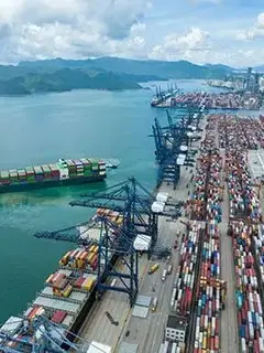 Global AI Infrastructure Rush Triggers 25% Surge in China's Exports Despite Severe Domestic Slump